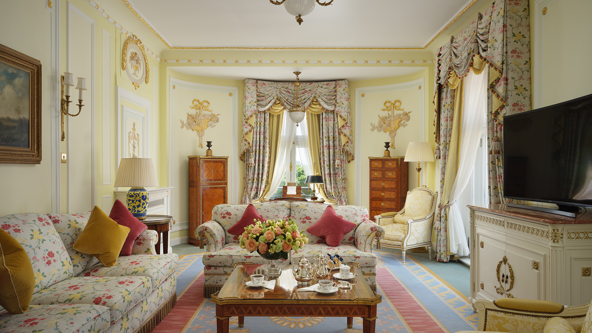 The Deluxe Suite at The Ritz London