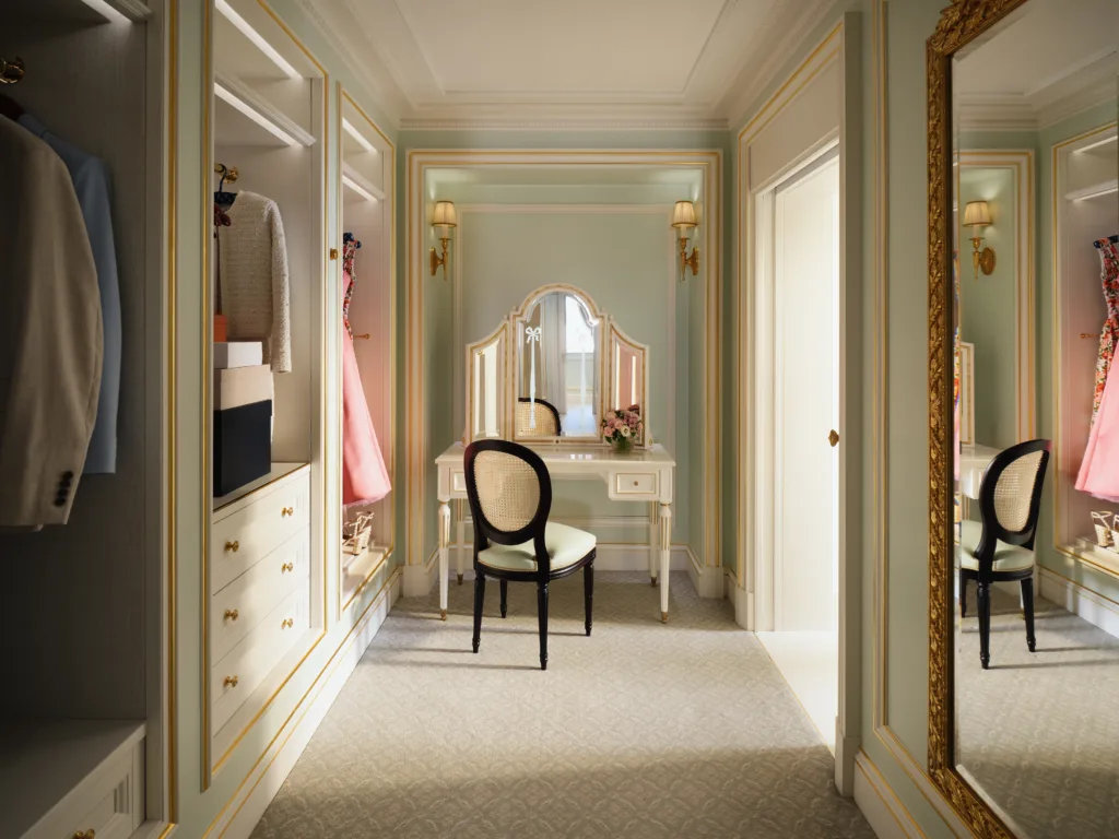 The Arlington Suite