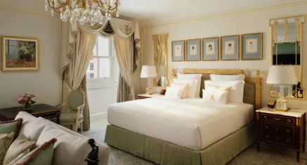 Arlington Suite bedroom