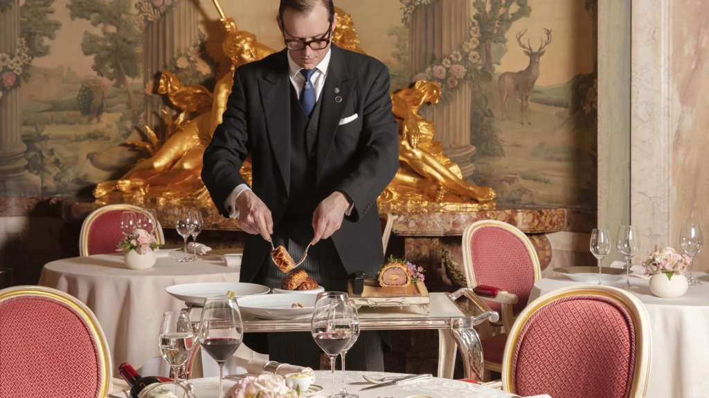 The Ritz Arts de la Table service